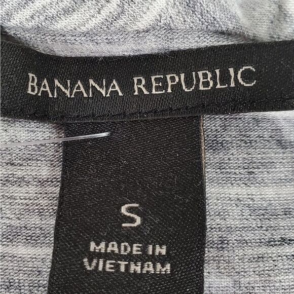 🔹️NWT Banana Republic Gray Heathered Sleeveless Crisscross Top Small - Picture 6 of 8